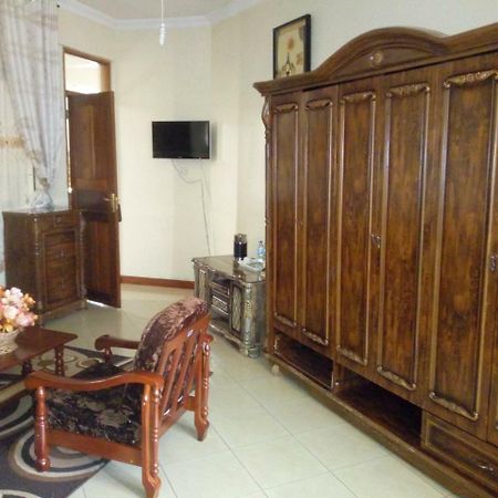Snow View Hotel Boma la Ngombe Екстер'єр фото