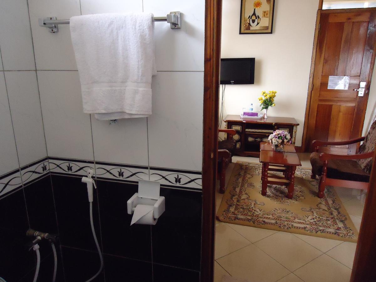 Snow View Hotel Boma la Ngombe Екстер'єр фото
