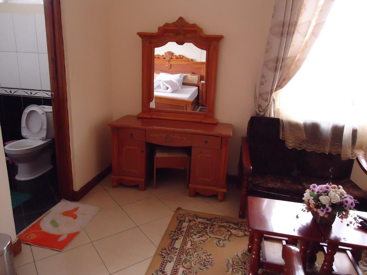 Snow View Hotel Boma la Ngombe Екстер'єр фото