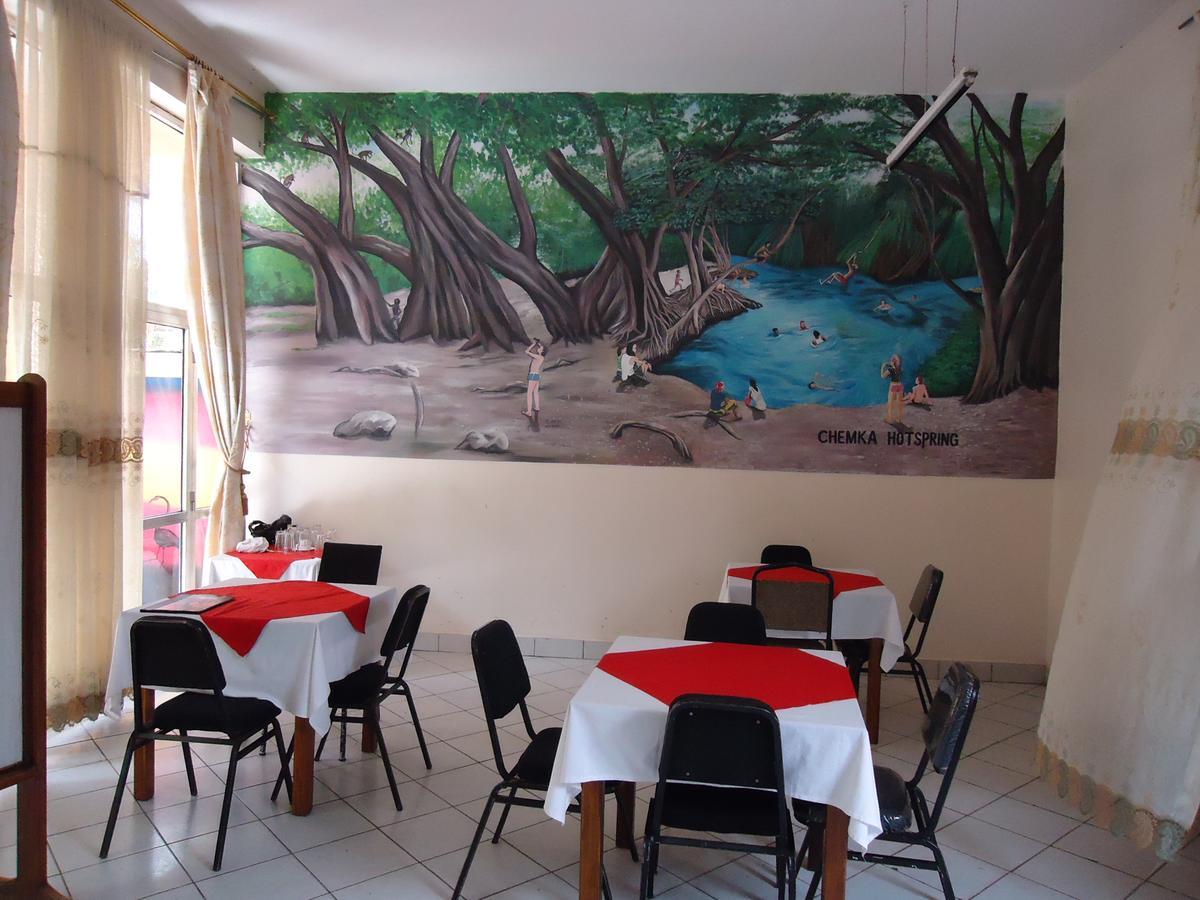 Snow View Hotel Boma la Ngombe Екстер'єр фото