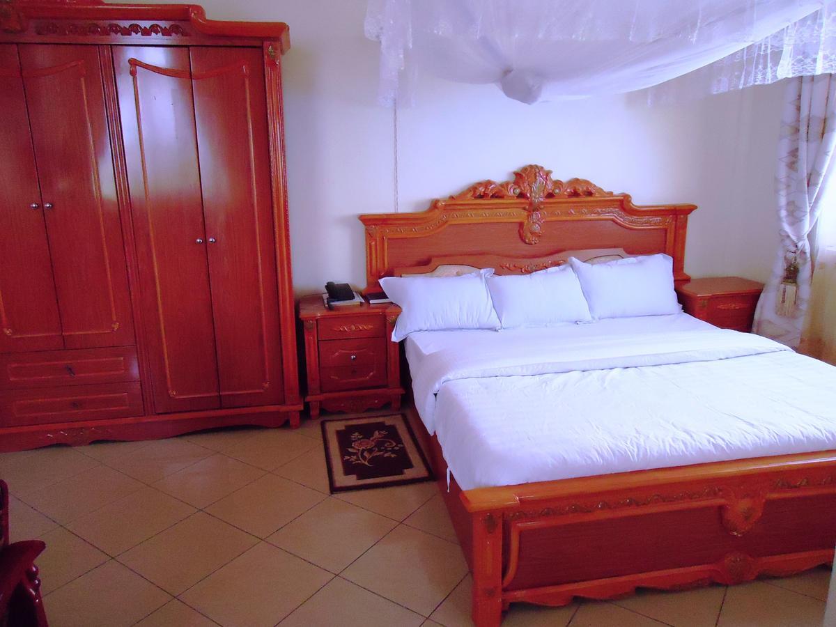 Snow View Hotel Boma la Ngombe Екстер'єр фото
