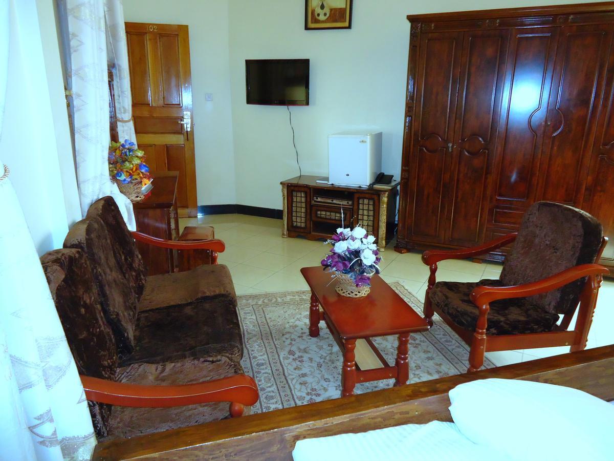 Snow View Hotel Boma la Ngombe Екстер'єр фото
