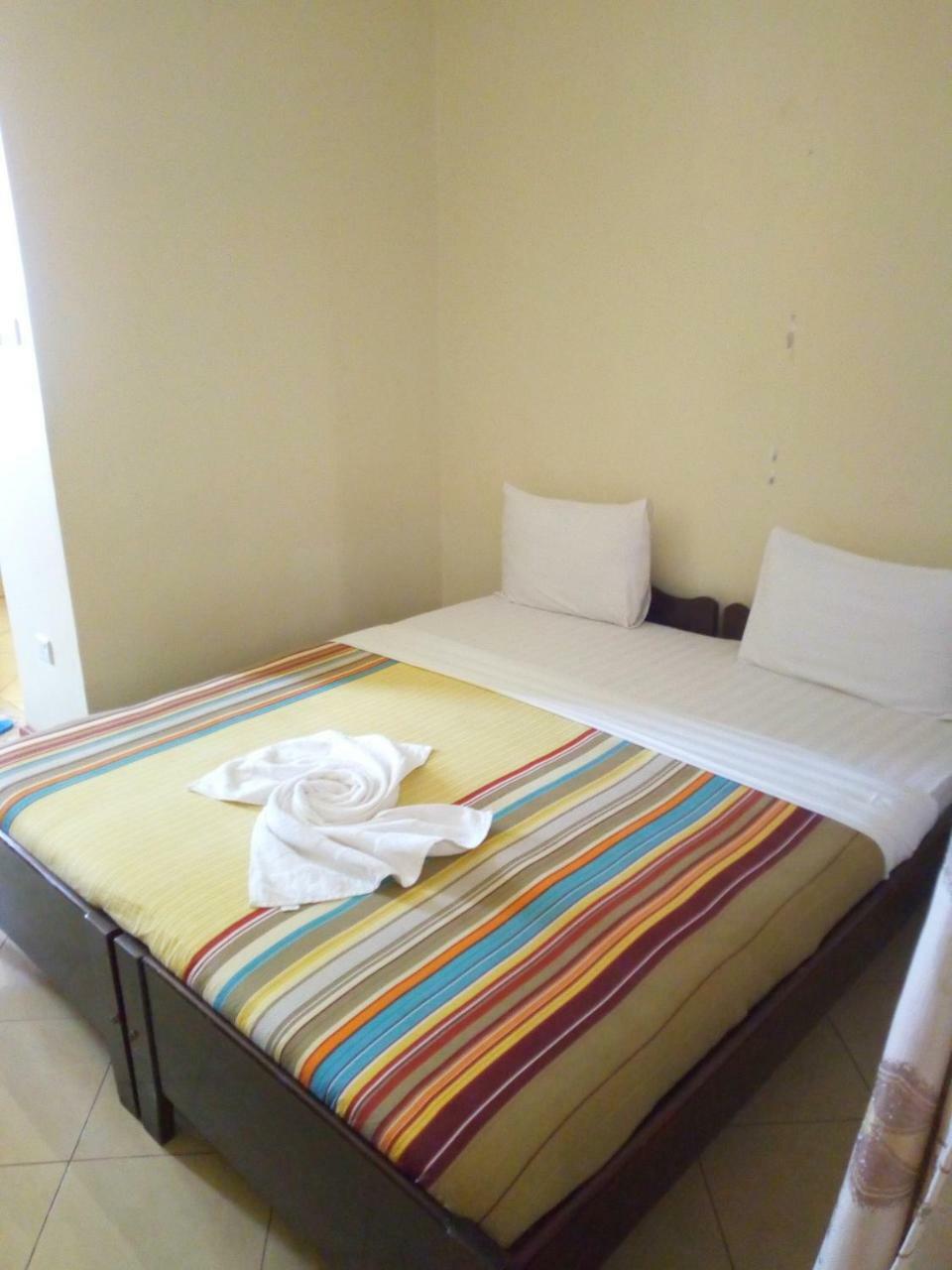 Snow View Hotel Boma la Ngombe Екстер'єр фото
