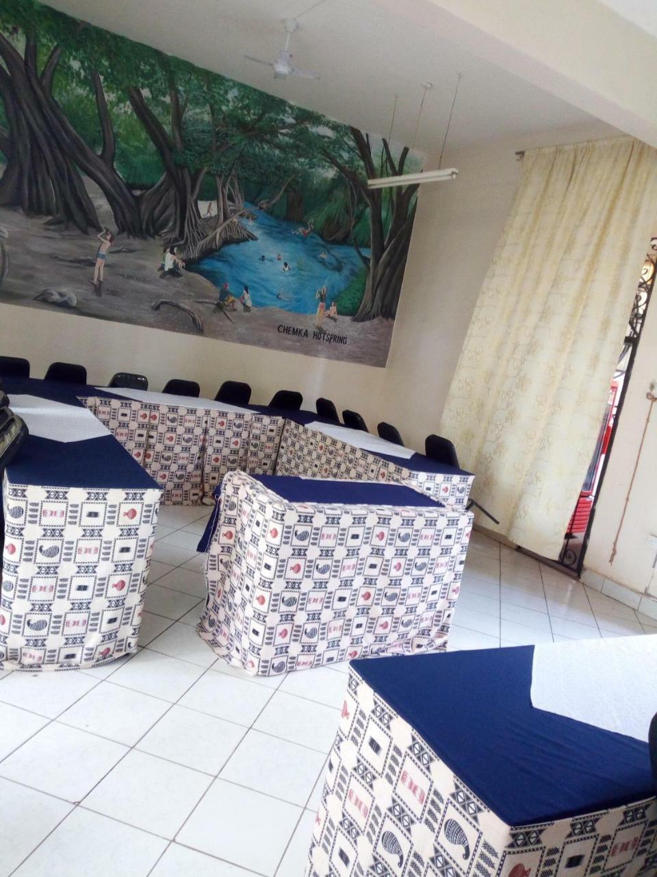 Snow View Hotel Boma la Ngombe Екстер'єр фото
