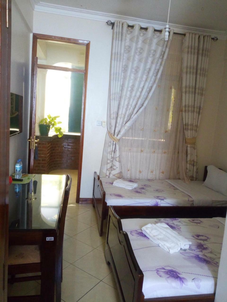 Snow View Hotel Boma la Ngombe Екстер'єр фото