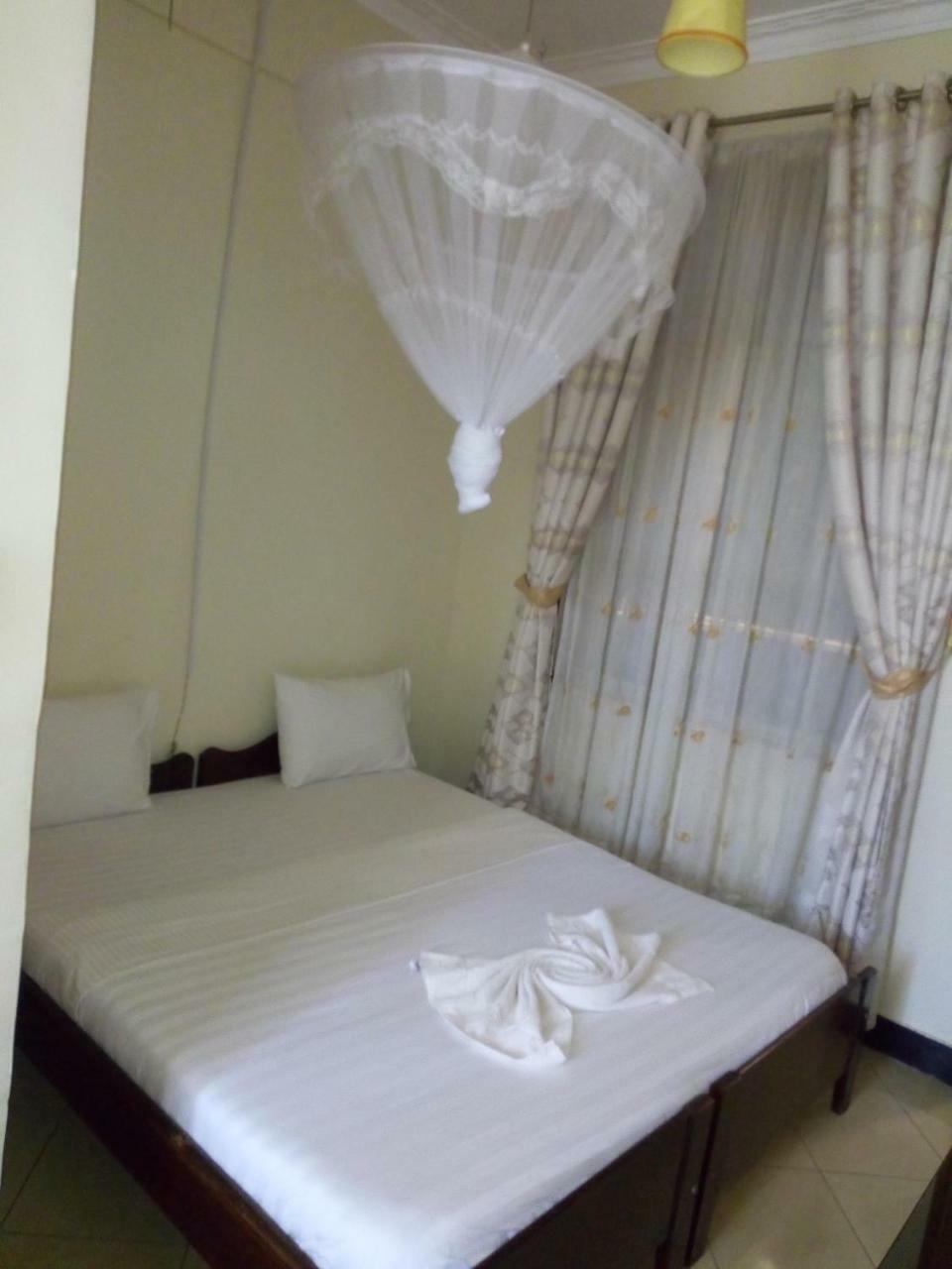 Snow View Hotel Boma la Ngombe Екстер'єр фото