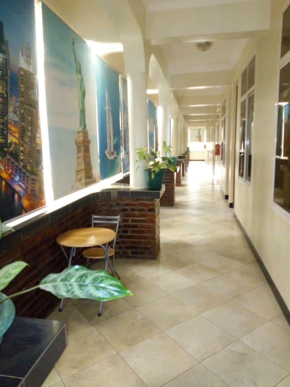 Snow View Hotel Boma la Ngombe Екстер'єр фото